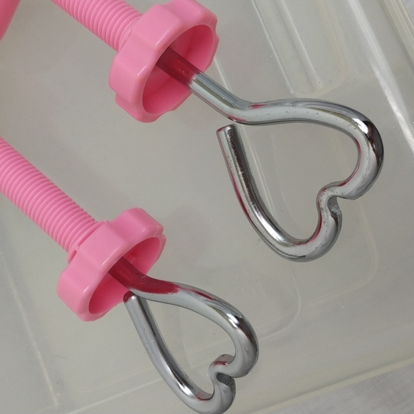 Pink Plastic Shoe Keeper Stretcher - Picture 2 of 8